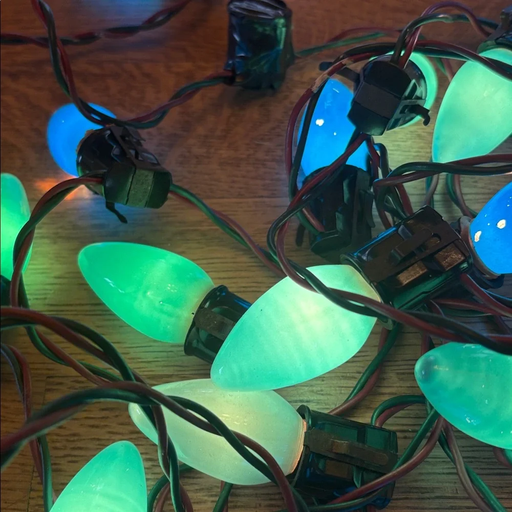 Vintage 50s-60s Christmas Blue & Green 25 Light Strand Size C9